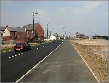 Note the pathway alongside the road which is an excellent facility for walkers and continues the Noses Point to the south and Seaham Hall Beach car park to the north.  It probably forms the longest seafront in the north east of England.